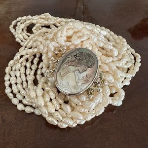 Vintage high quality south sea water pearl necklace